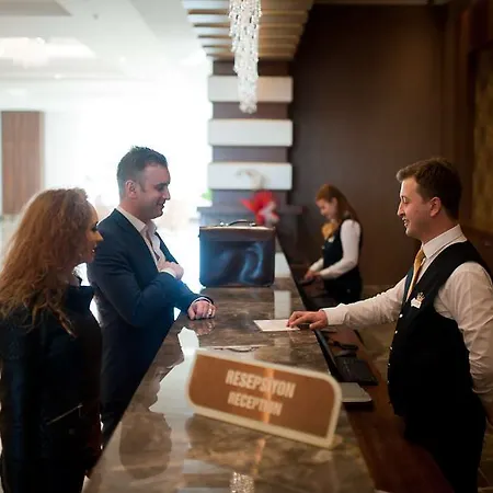 Alila Deluxe Thermal & 5*