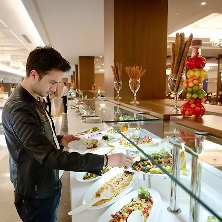 Hotel Alila Deluxe Thermal Hotel & Spa 5*