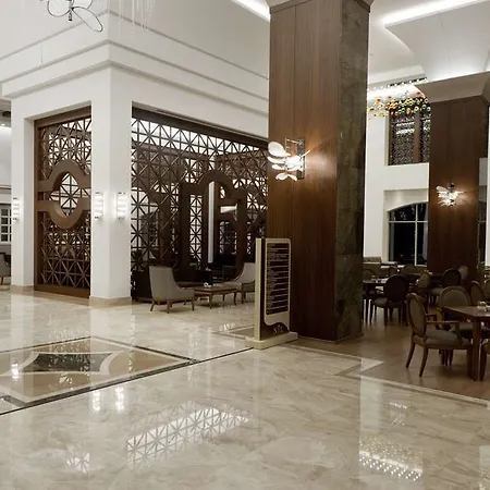 Hotel Alila Deluxe Thermal Hotel & Spa 5*