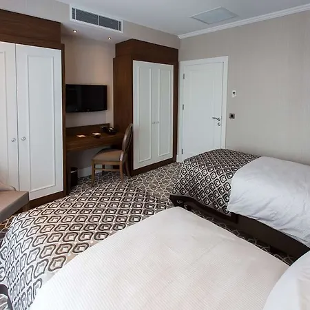 Alila Deluxe Thermal & 호텔