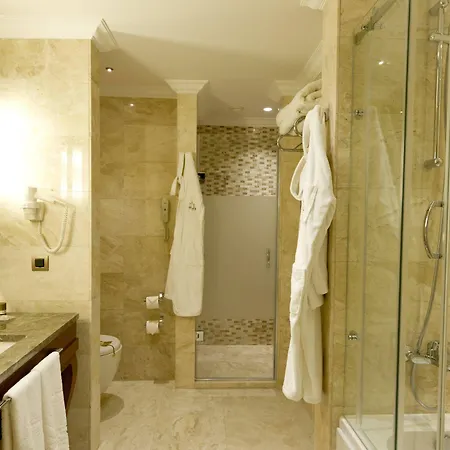 Alila Deluxe Thermal Hotel & Spa 5*