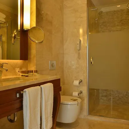 Alila Deluxe Thermal Hotel & Spa