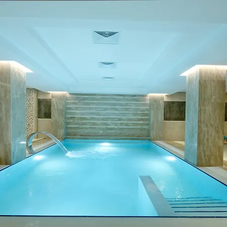Hotel Alila Deluxe Thermal Hotel & Spa 5*