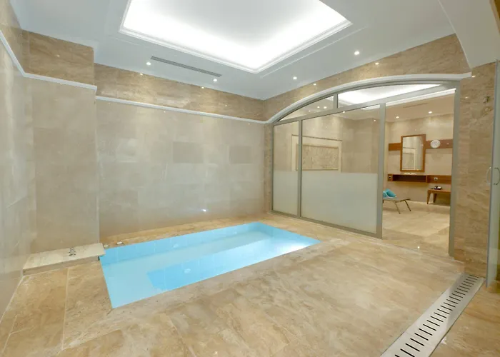 מלון Alila Deluxe Thermal & 5*